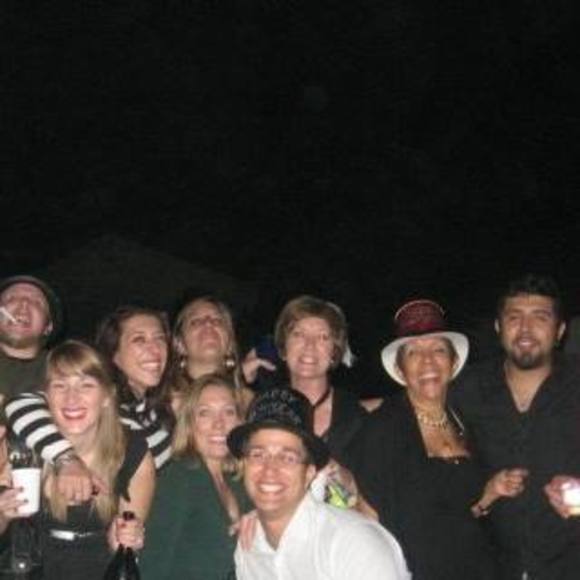 Meet your Posher, Bea - Picture 1 of 1